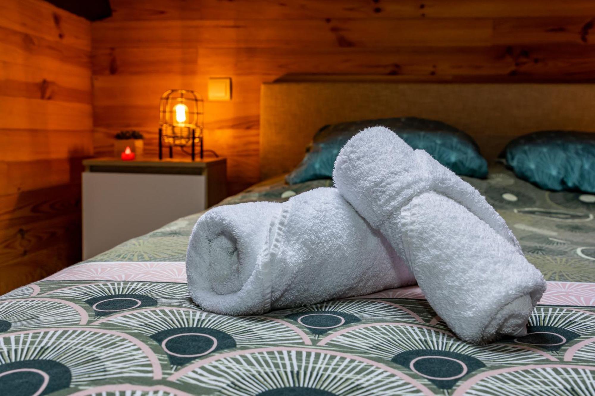 Le Chalet Saint-Pardoux-la-Rivière Екстериор снимка
